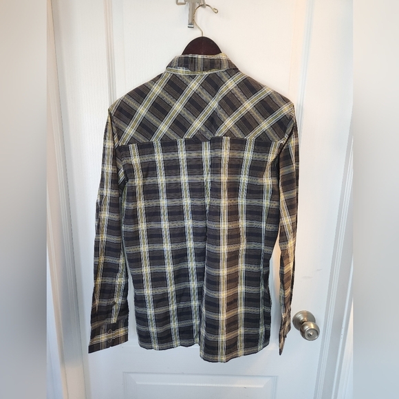 KÜHL Men's Button Down Long Sleeve Shirt Size Small - Picture 3 of 6